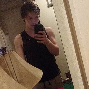 Meet your Posher, Dillon